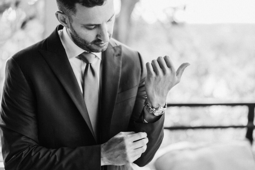 groom-gets-ready