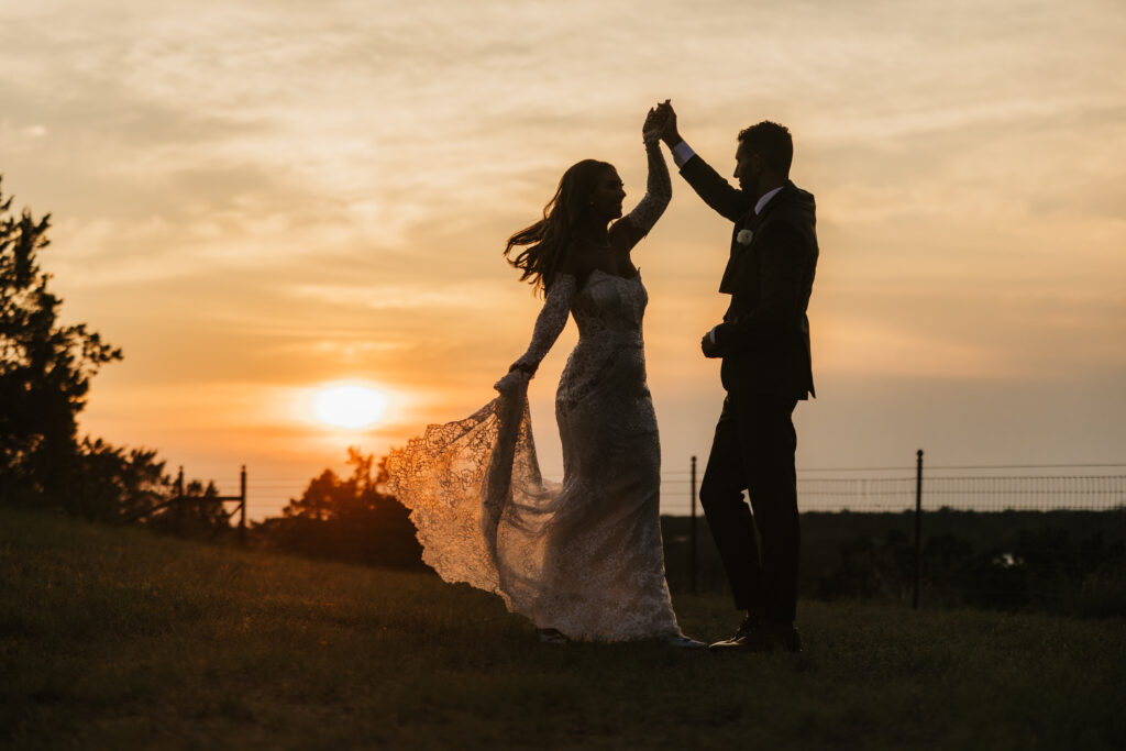 bride-groom-sunset-portraits