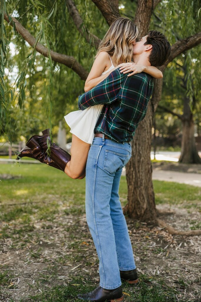 Landa Park Engagement Photos; New Braunfels engagement photographer; Austin engagement photographer; engagement photos near Wimberley